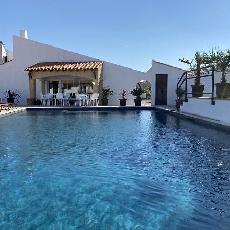 Hotel Du Pont Blanc Saintes-Maries-de-la-Mer Eksteriør bilde