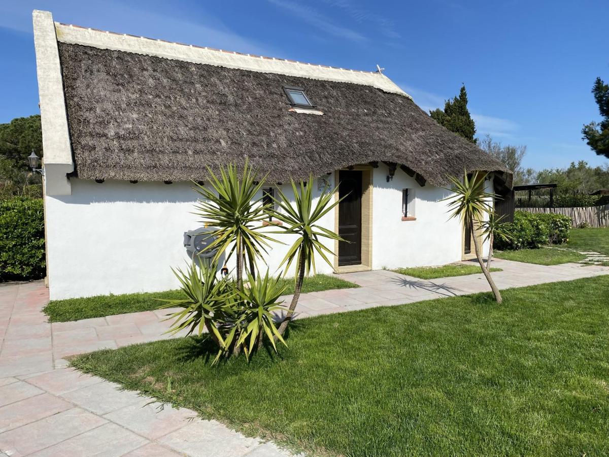 Hotel Du Pont Blanc Saintes-Maries-de-la-Mer Eksteriør bilde